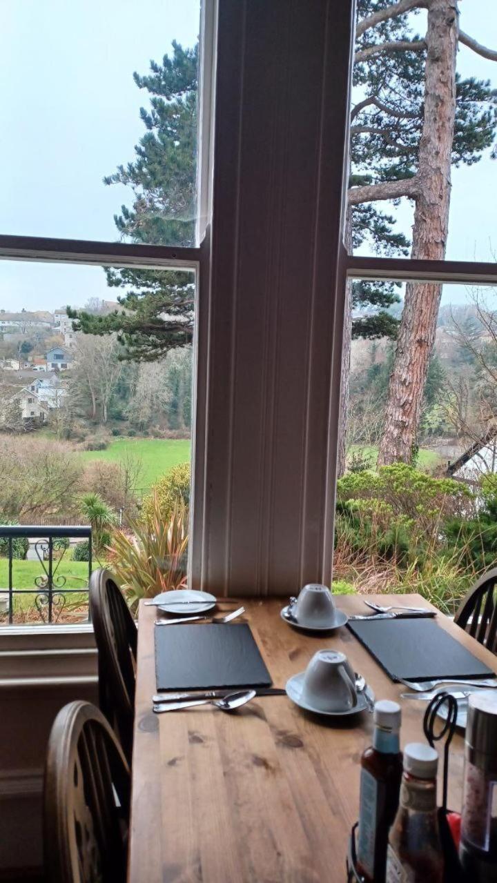 Hotel Glan Heulog à Conwy Extérieur photo